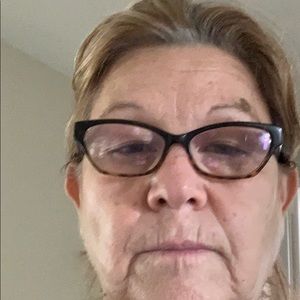 Meet your Posher, Lisete